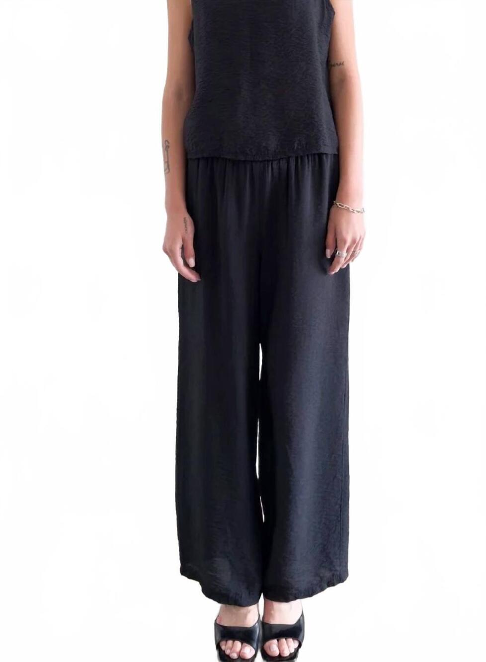 NEW IT IS WELL L.A. crinkled wide leg pant in black